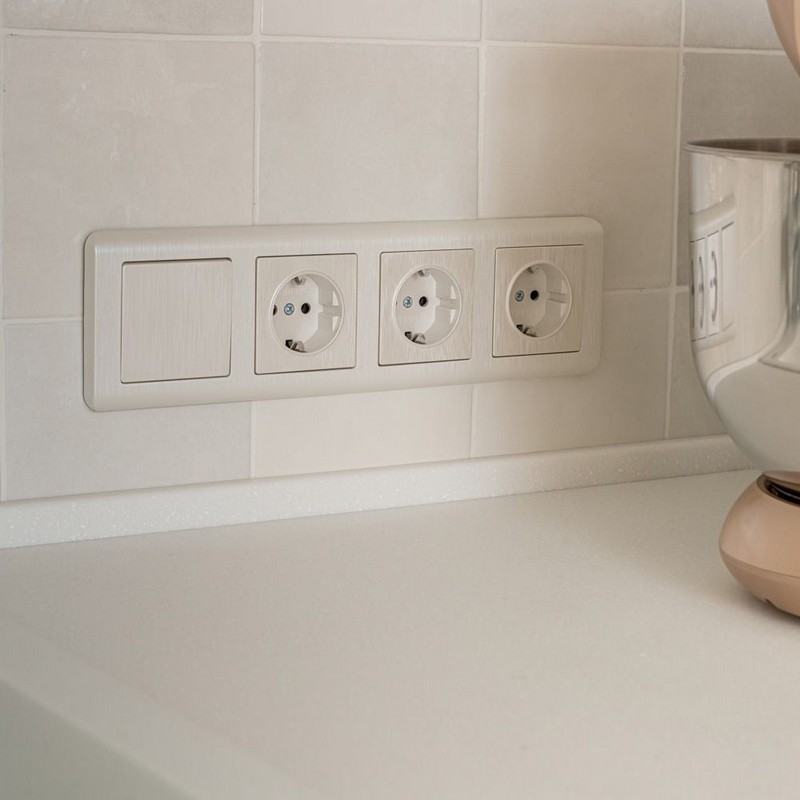 Рамки Werkel Stream Рамка Werkel Stream на 4 поста (перламутровый) W0042113