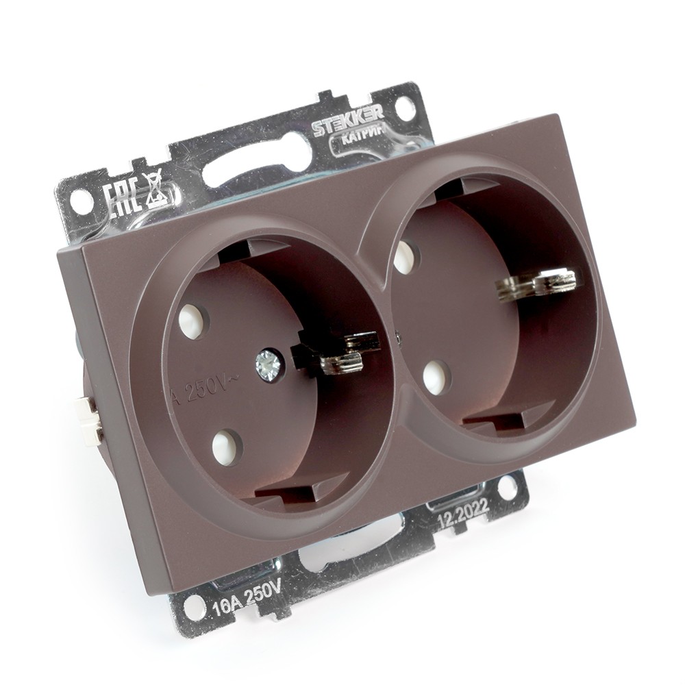 Катрин - Розетки и выключатели Stekker Розетка 2-местная с/з STEKKER GLS16-7114-04 250V 16А с защ. шторкой Катрин шоколад 49030