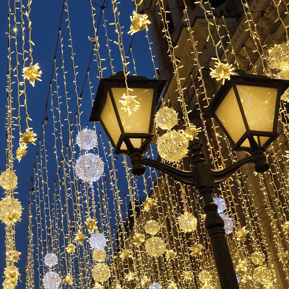 Светодиодная гирлянда Feron CL08 линейная 60м + 3м 230V 5000К c питанием от сети эффектом стробов зеленый шнур 32321