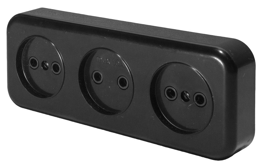 Накладные розетки и выключатели Stekker Розетка 3-местная б/з STEKKER PST16-50-20 16А IP20 черный Брест 39700