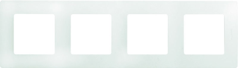 Legrand Etika Белый Рамка Legrand Etika белый 4-ая 672504