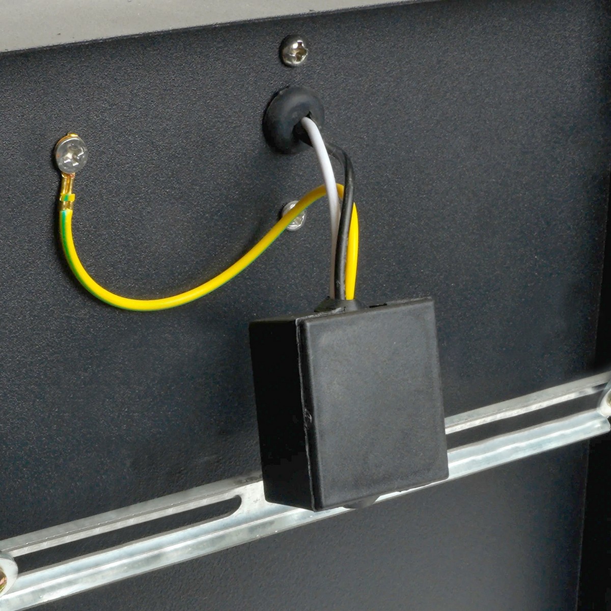 Уличные настенные светильники Светильник садово-парковый Feron PL641 на стену 60W 230V E27 черный 11647 