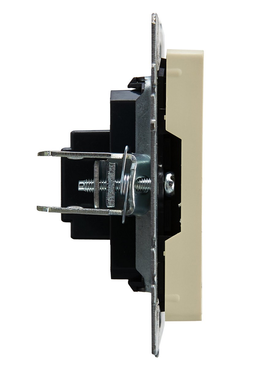 IEK Brite Бежевый Розетка IEK BRITE HDMI РHDMI-0-БрКр бежевый BR-H10-K10