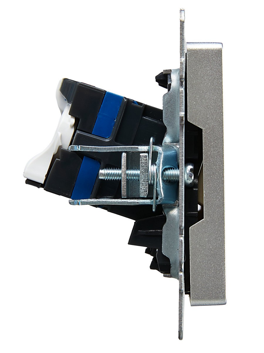 IEK Brite Алюминий Розетка компьютерная IEK BRITE BASE Алюминий 2-ая RJ45 кат.6 РК11-2-БрА BR-K20-2-K47