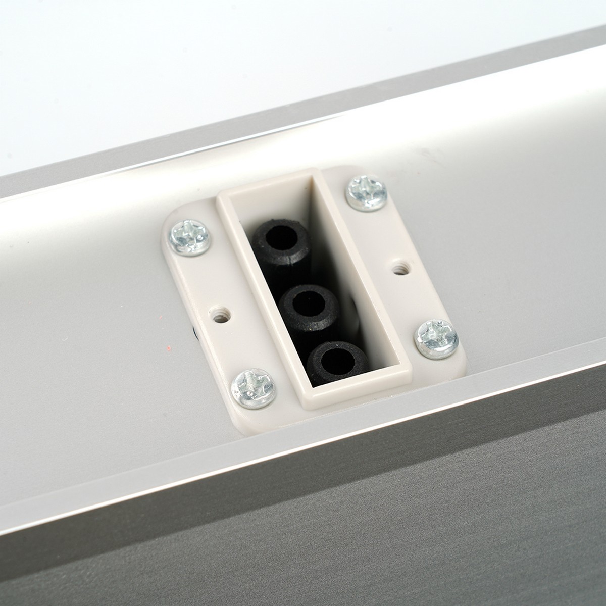 Линейные светодиодные светильники Светильник Feron AL4036 светодиодный линейный 24W 3000K-4000K-6400K серебро 1180 мм RetailRay 51869 