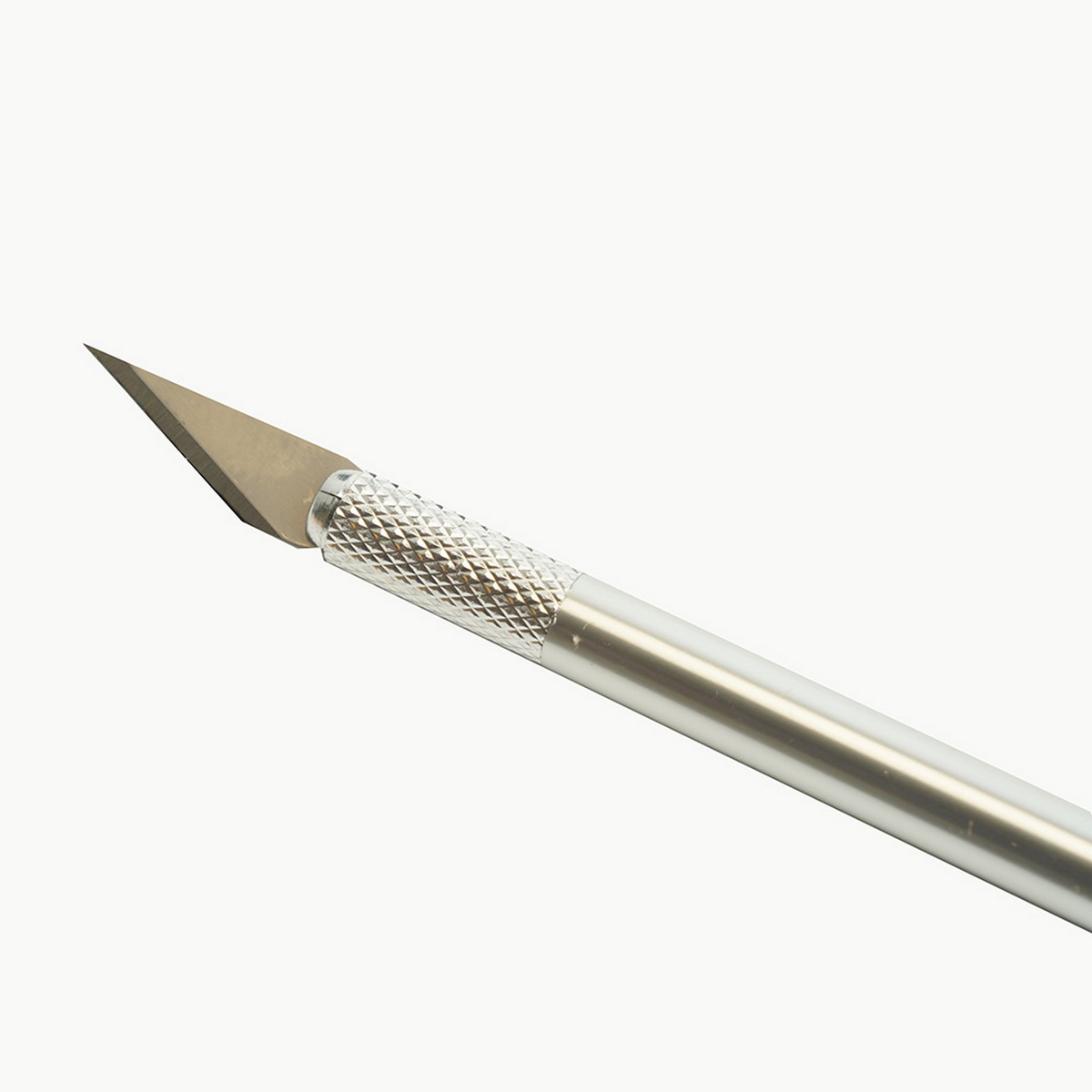 Нож макетный, 5 доп. лезвий, алюминий, STEKKER KMU-40-S 50196 фото