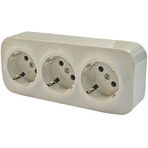 Накладные Розетки и выключатели Legrand Quteo Бежевый Розетка Legrand Quteo тройная с заземлением со шторками бежевая 782268 (782248)