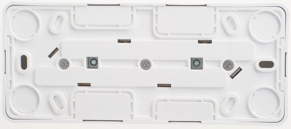 Этюд Белый Розетка 3-ая Systeme Electric Этюд наружный Белый с/з со шторками 16А 250B PA16-012B