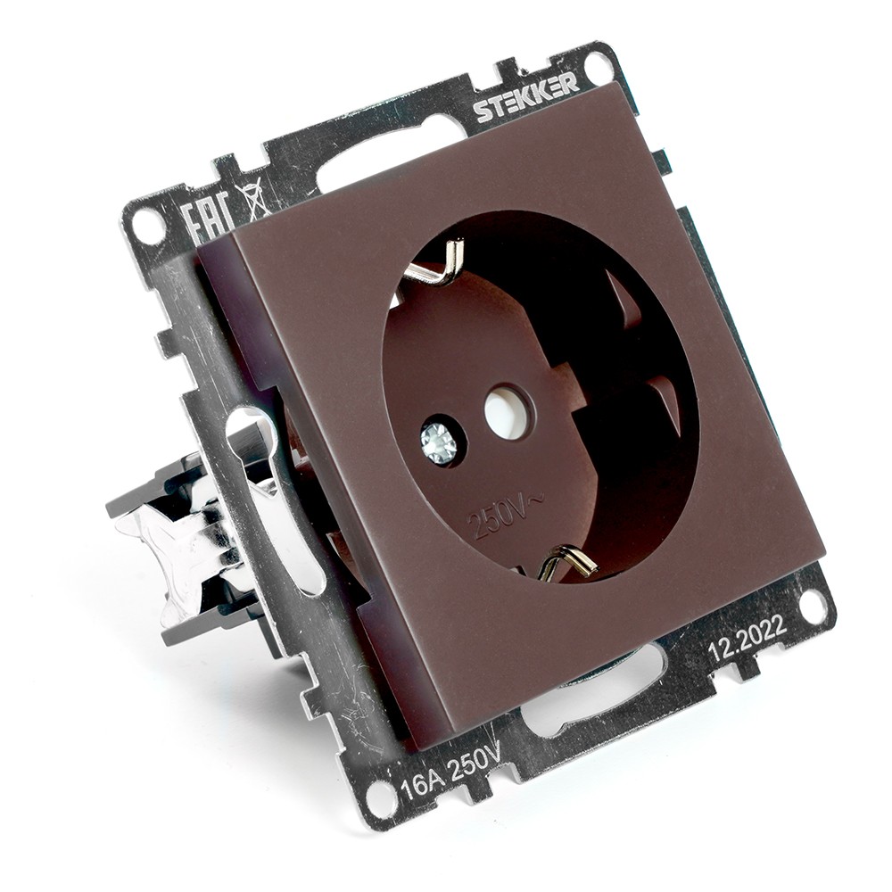 Катрин - Розетки и выключатели Stekker Розетка 1-местная с/з STEKKER GLS16-7110-04 250V 16А с защ. шторкой Катрин шоколад 49028