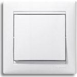 Розетки и выключатели Legrand Legrand Valena Classic - Розетки и выключатели