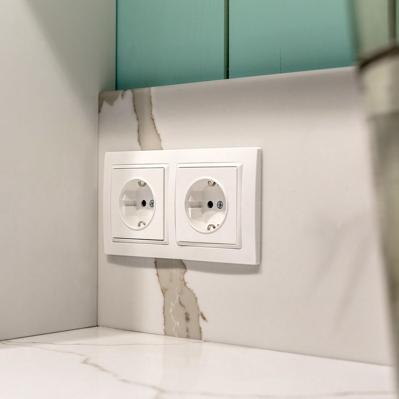 Рамки Werkel Snabb Рамка Werkel Snabb на 2 поста (белый basic) W0022001