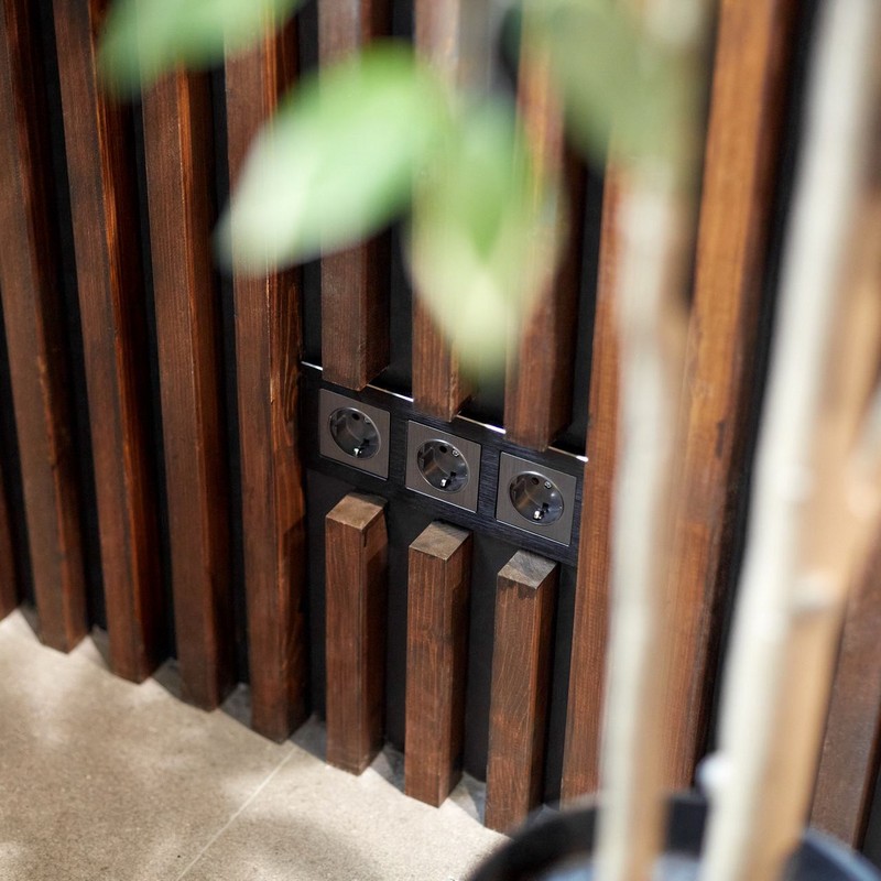 Рамки Werkel Aluminium Рамка Werkel Aluminium на 3 поста (черный алюминий) W0031708