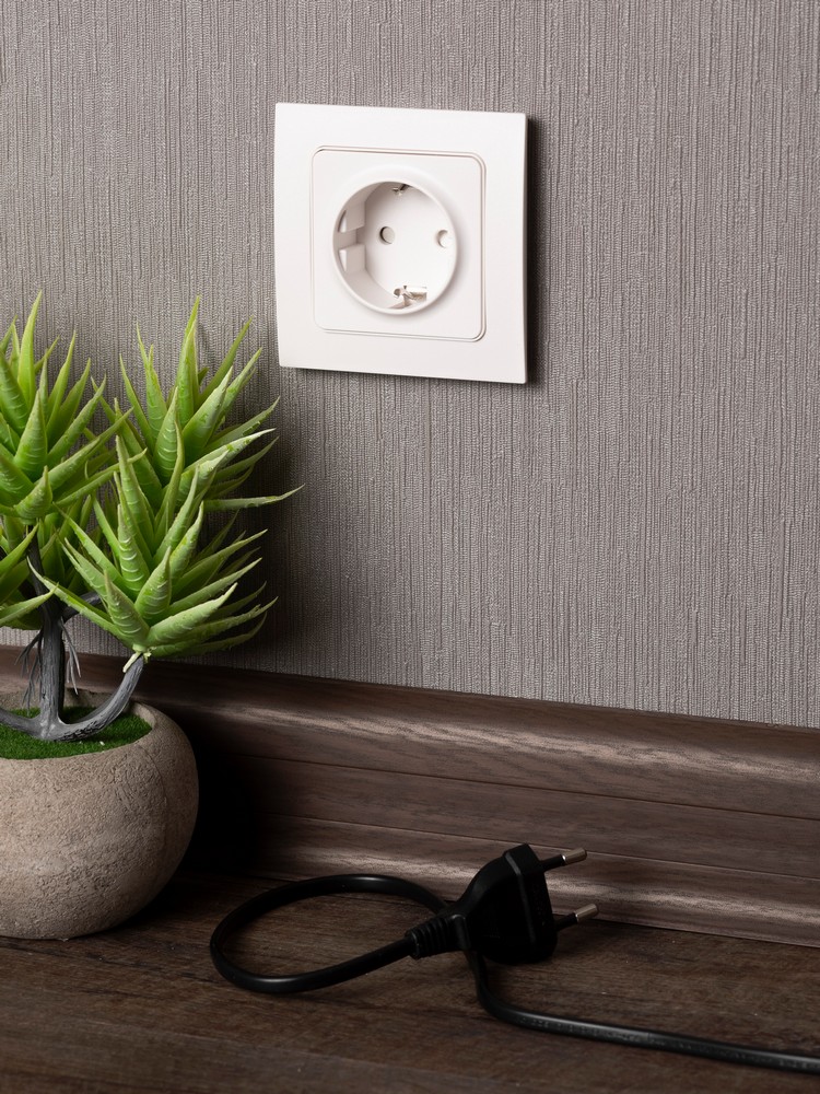 EKF Стокгольм белый Розетка с/з EKF PROxima Стокгольм Белый с рамкой 1-ая 16А со шторками EXR16-028-10