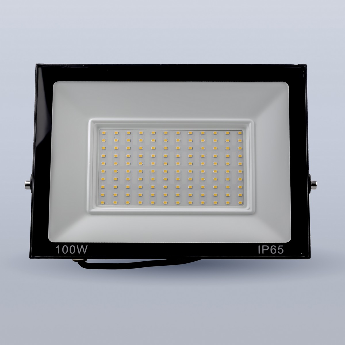 Прожекторы светодиодные Светодиодный прожектор ELEGANZ тонкий LUX 100W теплый 3000К 220V 1200