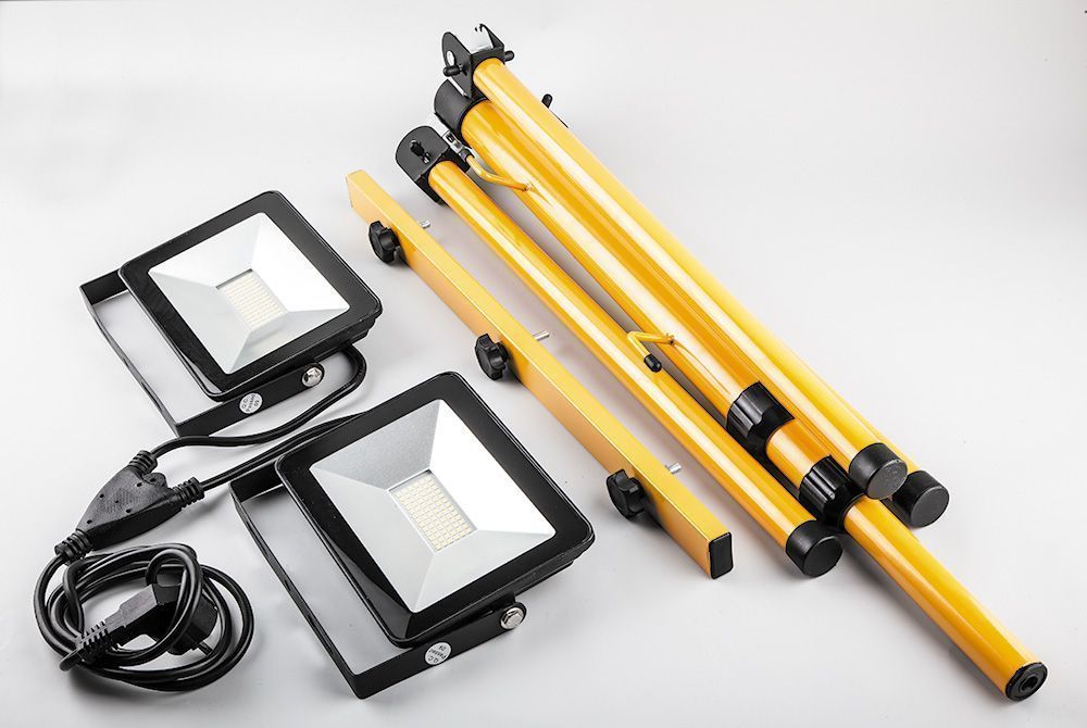 Прожекторы светодиодные Светодиодный прожектор Feron LL-503 на штативе 50W Черный 6400K 29568 