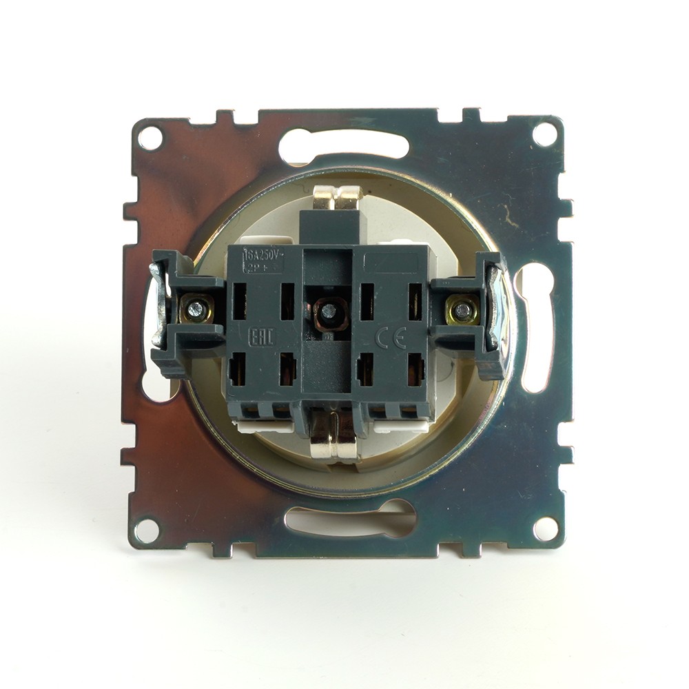 Катрин - Розетки и выключатели Stekker Розетка 1-местная с/з STEKKER GLS16-7110-08 250V 16А с защ. шторкой Катрин золото 49224