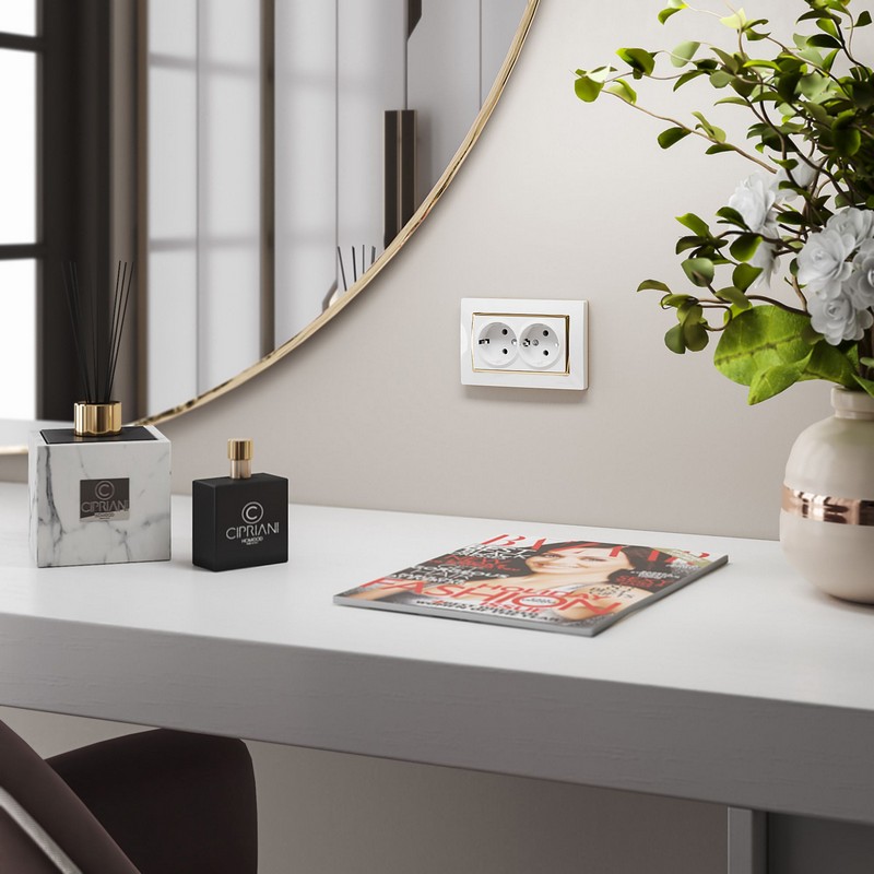 Werkel Белый механизмы Розетка двойная с заземлением Werkel белая W1172001