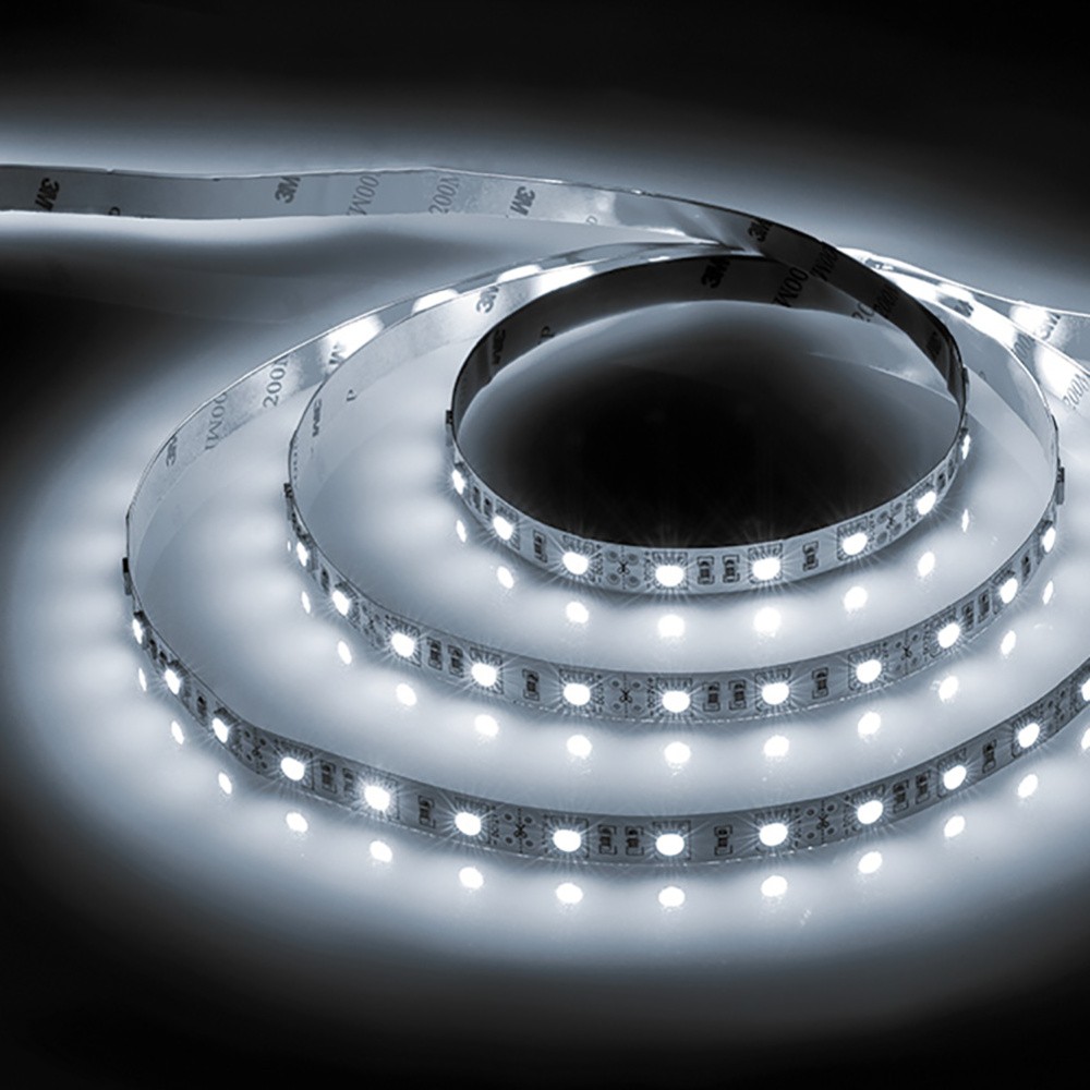 Светодиодная лента белая холодная Cветодиодная LED лента Feron LS606 готовый комплект 3м 60SMD(5050)/м 14.4Вт/м IP20 12V 6500К 27720 
