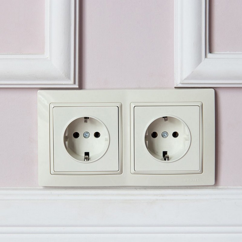 Рамки Werkel Snabb Рамка Werkel Snabb на 2 поста (слоновая кость basic) W0022003