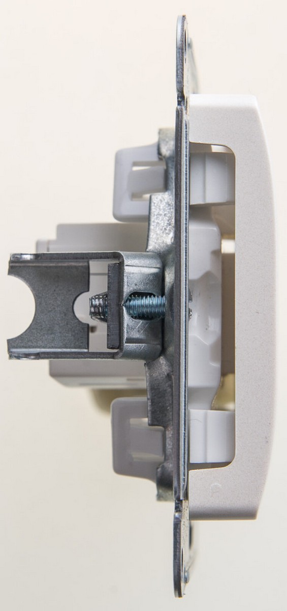 Glossa Перламутр Розетка компьютерная Systeme Electric Glossa Перламутр RJ45 кат.5E механизм GSL000681K