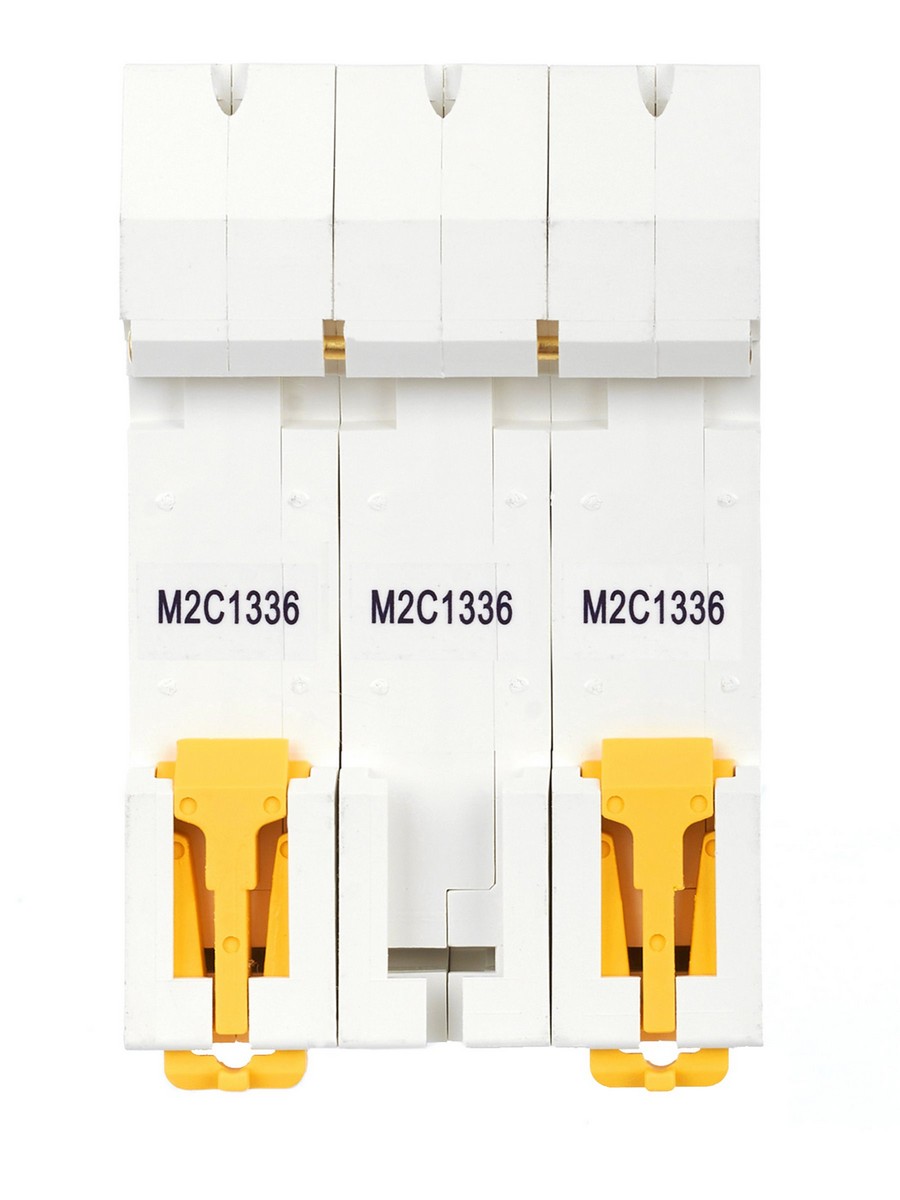 3 полюсные (трехполюсные) Автоматический выключатель IEK ARMAT M06N 3P C 13А AR-M06N-3-C013 