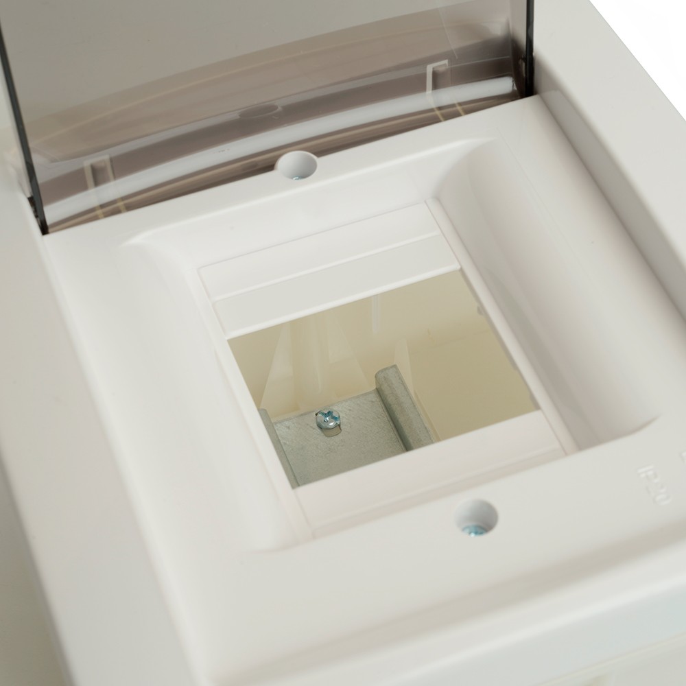 Пластиковые боксы и щиты Stekker Бокс встраиваемый STEKKER EBX50-2/04-20 4 модуля пластик серия Standart 49632